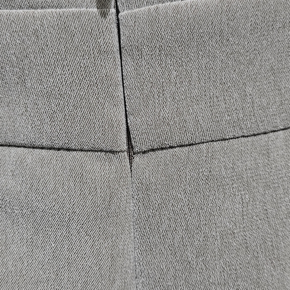 Giorgio Armany Size 14 Grey Lined Pencil Skirt - Picture 6 of 12